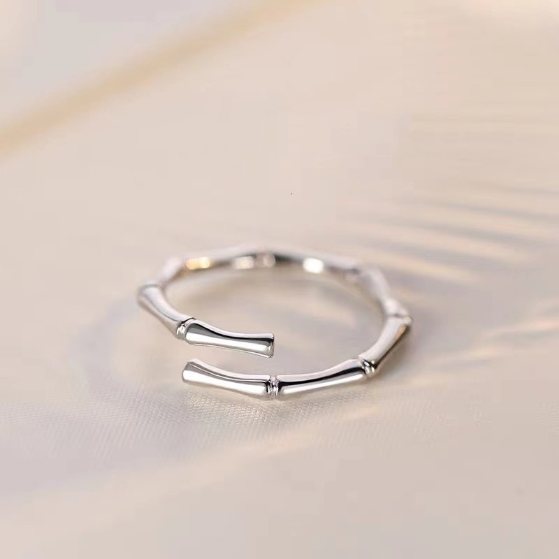 bamboo with female niche design, index finger light luxury tail plain ring, and open mouth ring