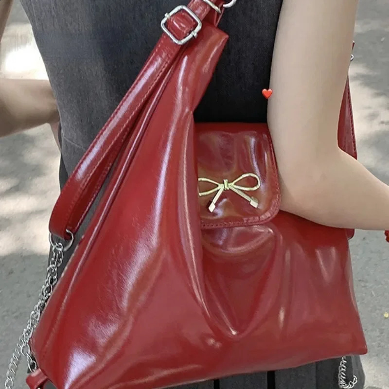 Fashionable bow wine red single shoulder cross body bag trendy fluent base armpit coin wallet solid version womens handbag 241008