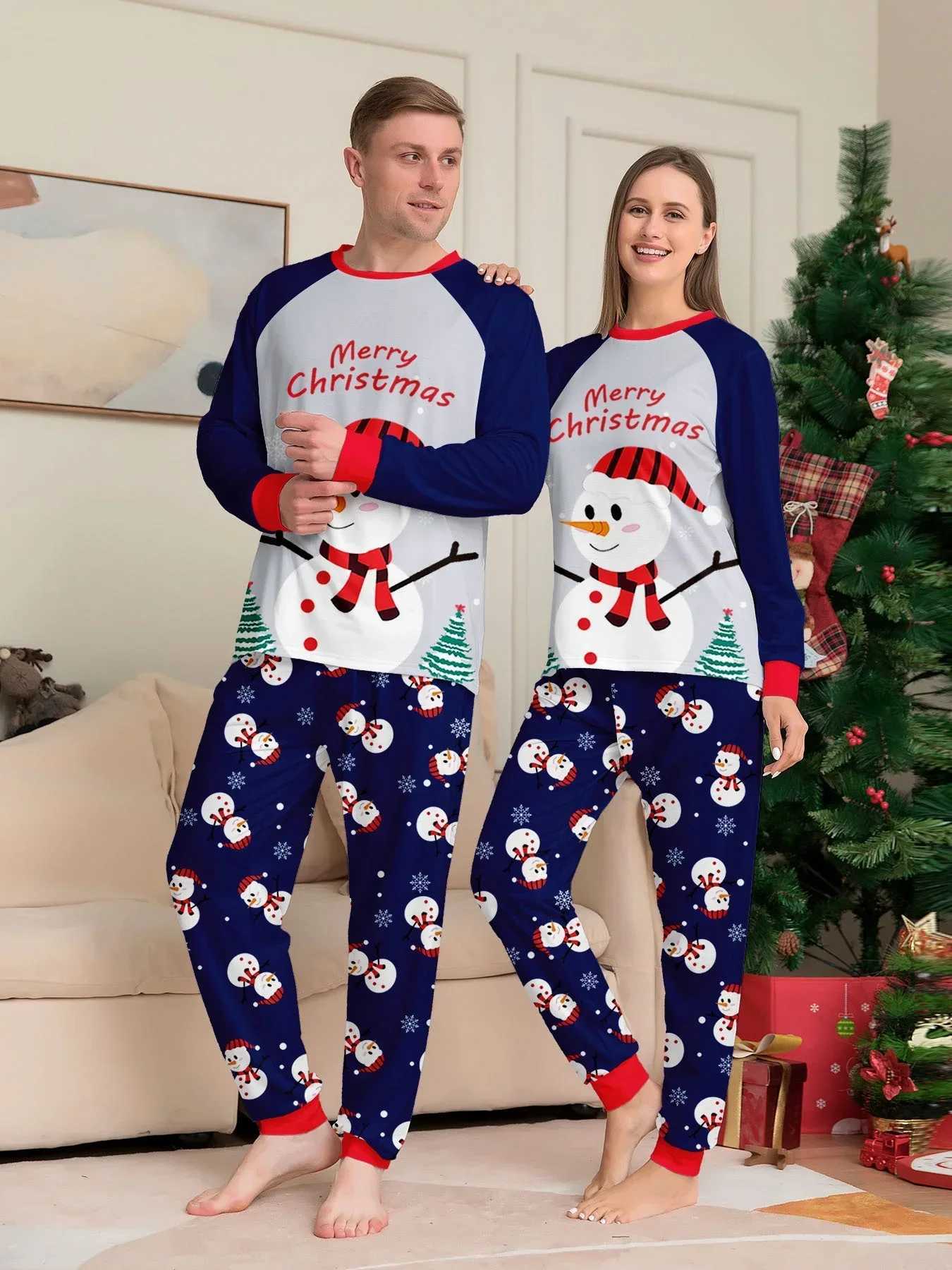 Full set of snowman print mom dad child matching set Christmas pajamas set cute soft 2-piece set baby jumpsuit family appearance Pjs W241008