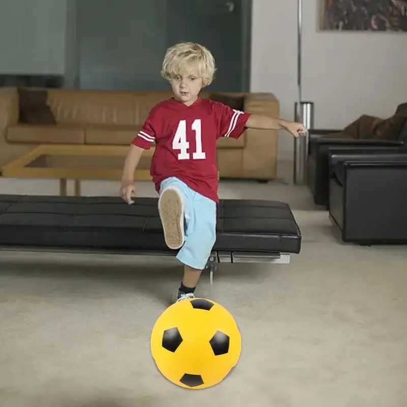 Indoor Sint Football Ball 8.5-inch Sint Football Ball Inflatable Balloon Easy to grip High density Inflatable Balloon Quiet Training BallW241008