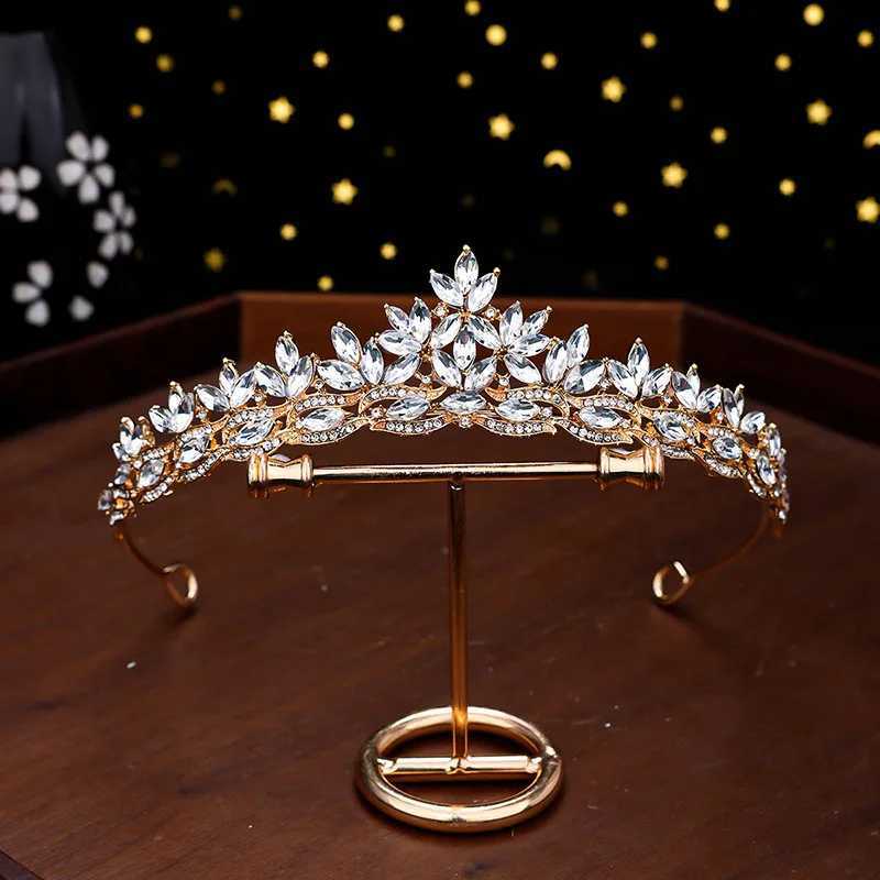 1Pc New Wedding Accessories Alloy Inlaid Golden Hair Crown Bridal Wedding Hair Accessories Crystal Crown Ideal Gift Choice W241007