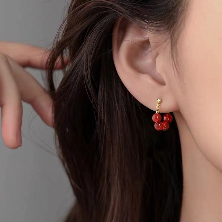 Pure sier needle red bead earrings for female niche, light New Year earrings, 2024 new ear accessories