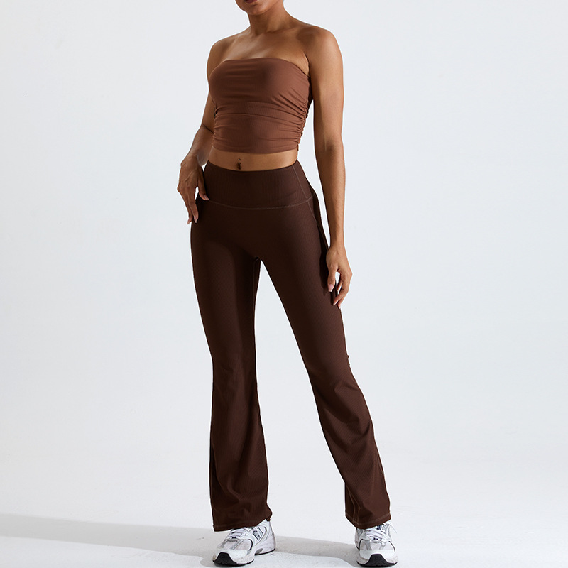 Fashionable new set, women's chest wrapped sports bra, strapless micro flared yoga pants, fitness suit