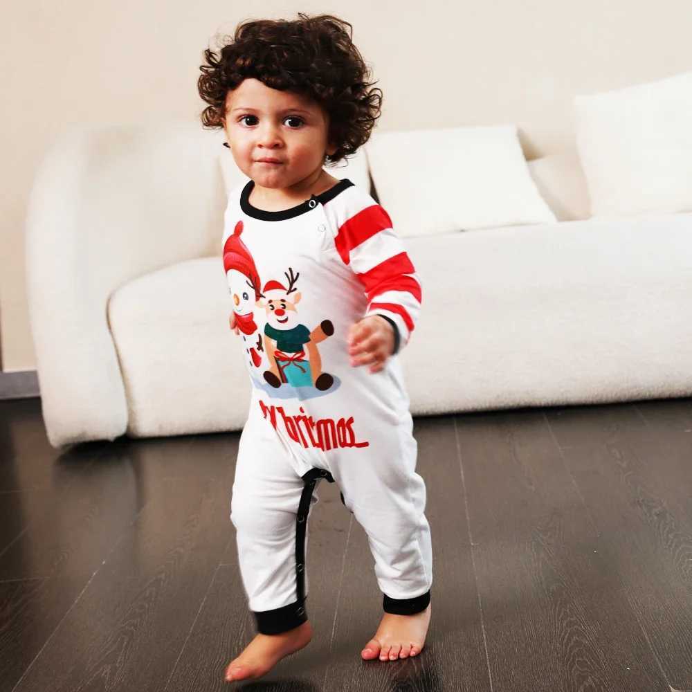 Striped cartoon printed family Christmas pajamas set matching set for parents and children soft and warm 2-piece set cute baby Pjs Christmas appearanc