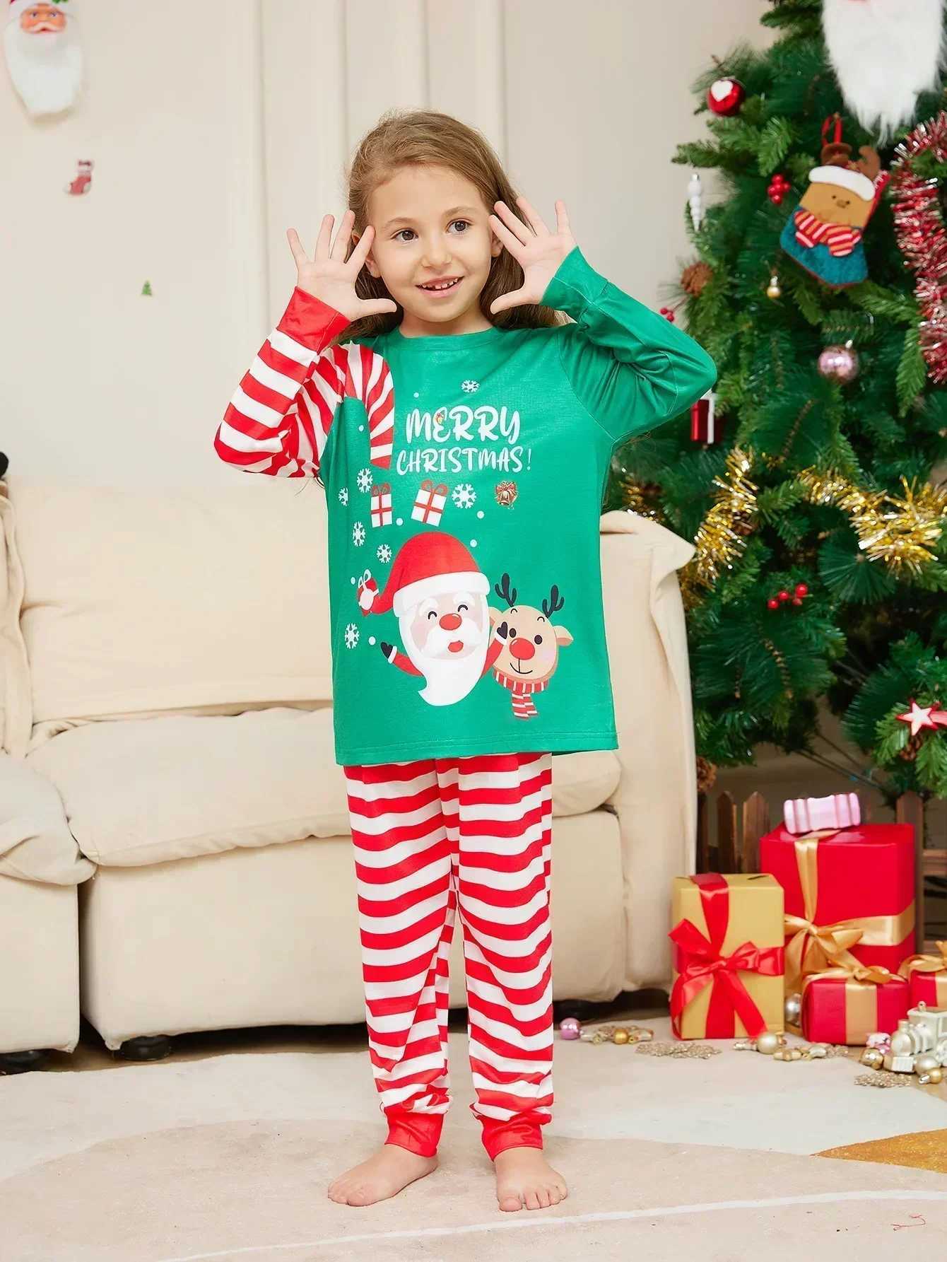 Merry Christmas Cartoon Stripe Printed Family Pajama Set Mom Dad Child Matching Clothing Set Baby Dog jumpsuit W241008