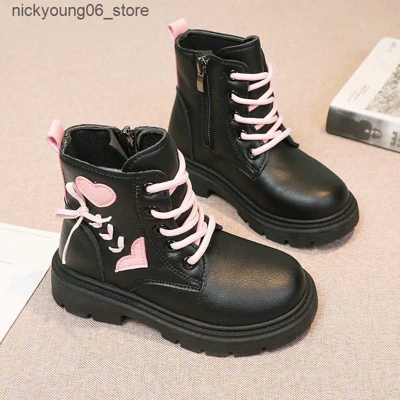Boots Girls Fashion Leather Boots Thick Bottom Children Princess Boots Soft Breatheable Color Matching Love Patch Kids Catwalk Boots L240910