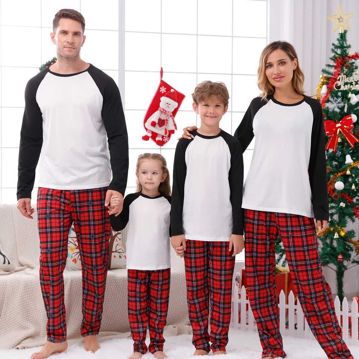 2024 New Years Clothing Christmas Family Matching Set Mom Dad Child Pajama Set DIY Blank 2-piece Clothing Set Christmas Appearance Pjs W241008