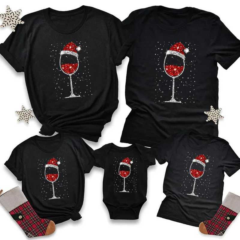 2022 Family Clothing Set Christmas Match Clothing Mother Daughter Short Sleeve T-shirt Black Santa Claus Mother Childrens Top W241008