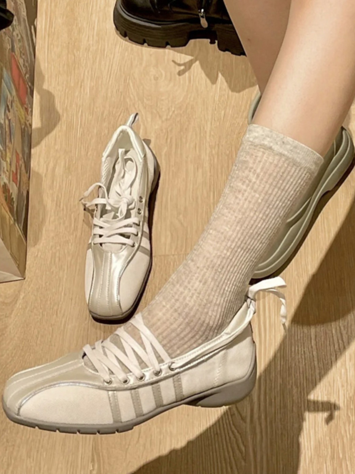 Korean designer casual silver Mary Jane women's 24 new summer soft leather sports ballet single shoes for women