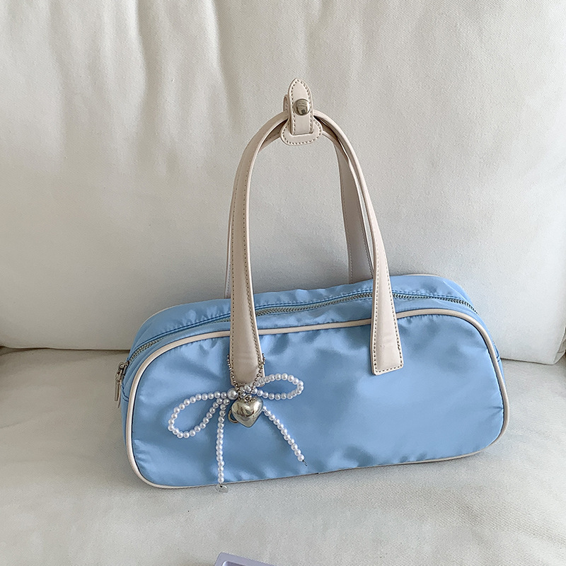 Korean casual simple and lightweight baguette 2024 trendy large capacity women's nylon handheld shoulder bag