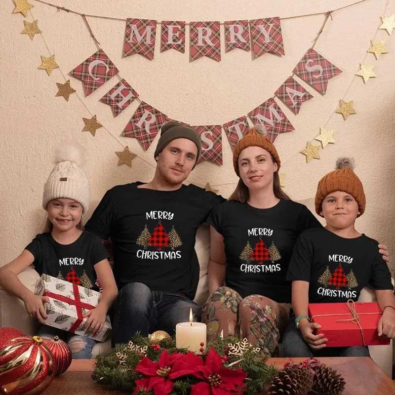 Christmas family shirt Christmas tree print mens childrens family matching clothing Christmas family holiday T-shirt W241008