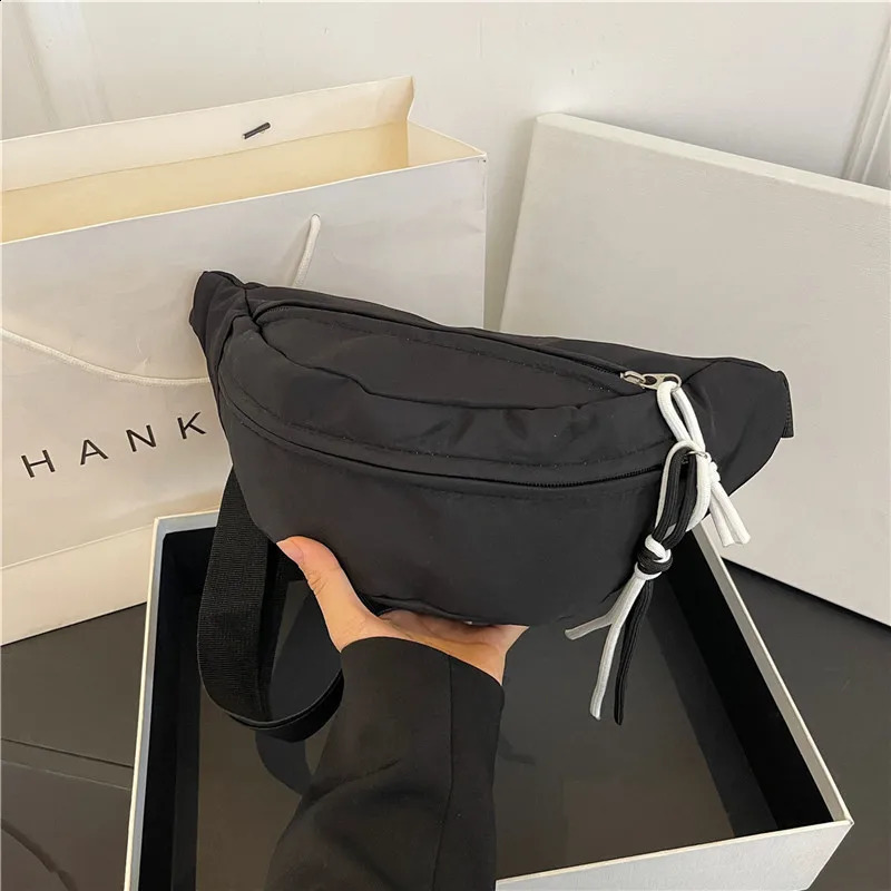 Korean style fashionable zipper womens Fanny Pack wide shoulder strap small messenger bag 241008