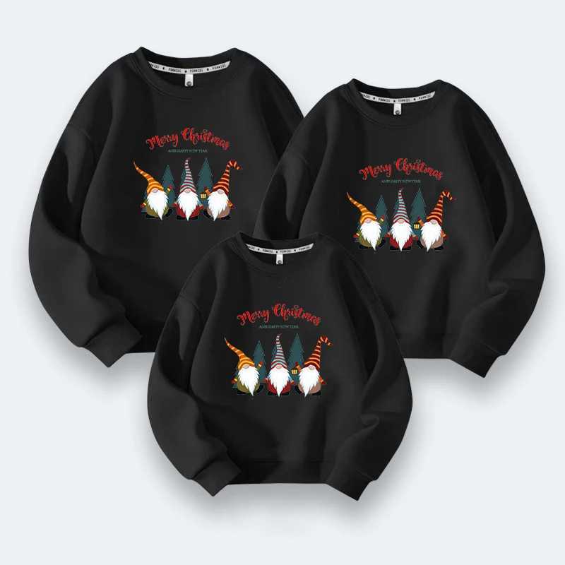 Christmas Family Sweater Happy Christmas Shirt Mother Father Daughter Son Matching Clothing Mens Sweater Children Boys and Girls Parachute W241008