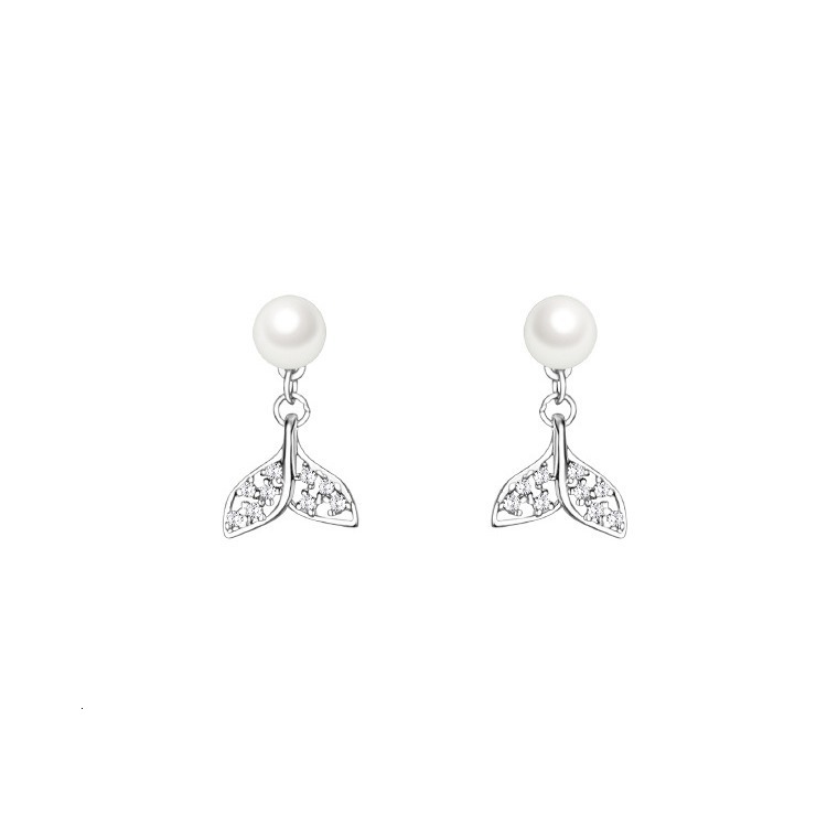 Pure sier needle beauty fish tail sweet pearl 2024 new trendy earrings for women