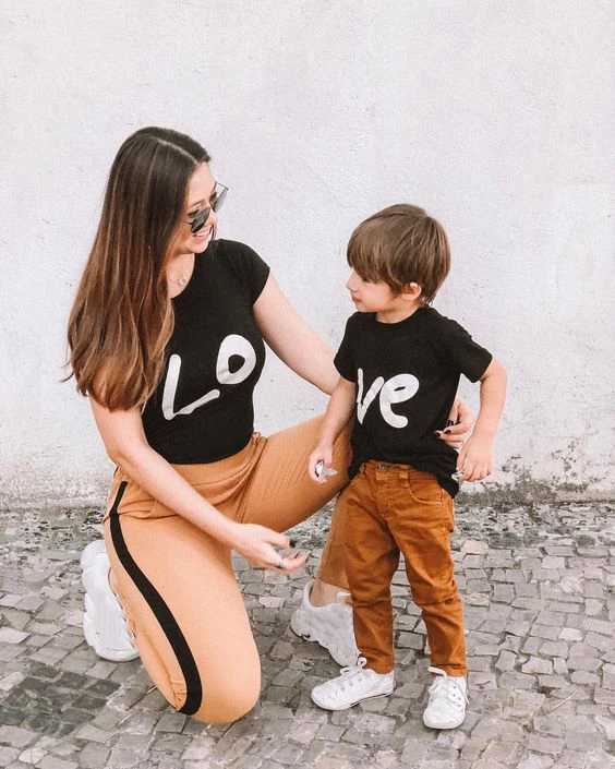 Matching Mom and Child Shirts Mother and Daughter Son Shirts Summer Short Sleeve Casual Loved Mommy and Kid Family Look OutfitsXJ241008