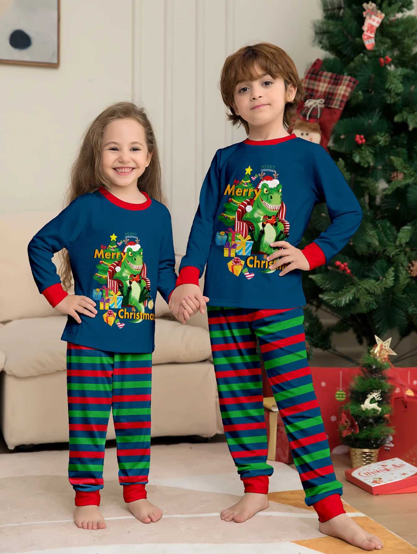2024 New Year Pj Mens Pajamas Family Appearance Couple Mother Son Family Matching Christmas Pajamas W241008
