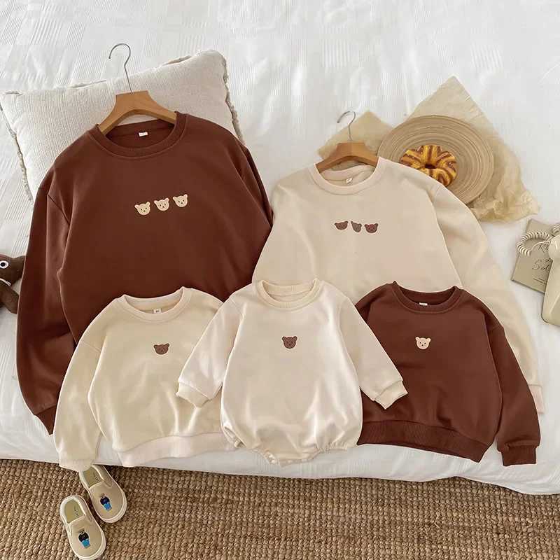 Korean Fashion Parent-child Matching Clothes for Whole Family Sweatshirts Autumn Dad Mom and Daughter Son Clothing Baby BodsyuitXJ241008