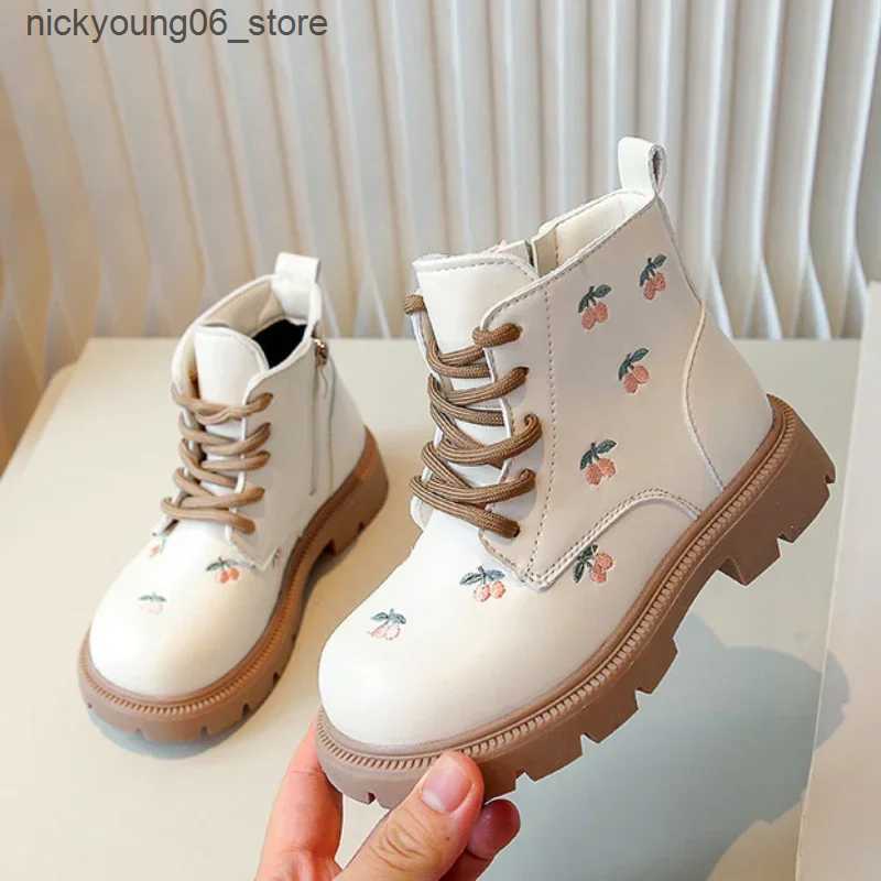 Boots Childrens Autumn Boots Fashion Black Ankle Boots for Girl PU Leather Elegant Embroidery Flower Causal Kids Shoes Side Zipper L240910