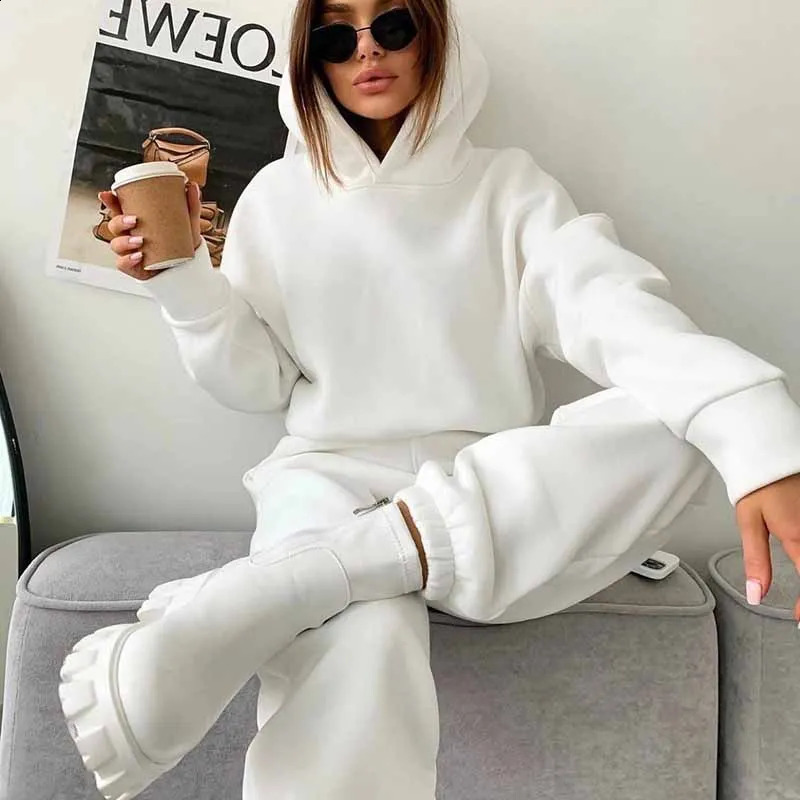 2piece hooded sweatshirtjogging pants casual sportswear autumn and winter twopiece set womens clothing 241008