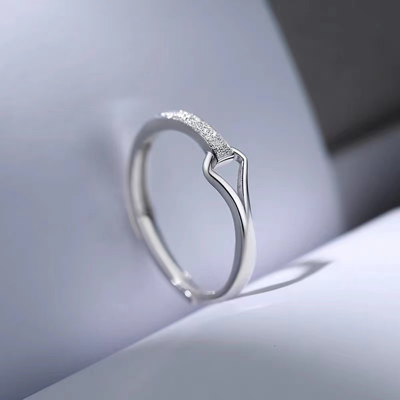 ginkgo for women, light luxury index finger ring, niche design, high-end sensory ring