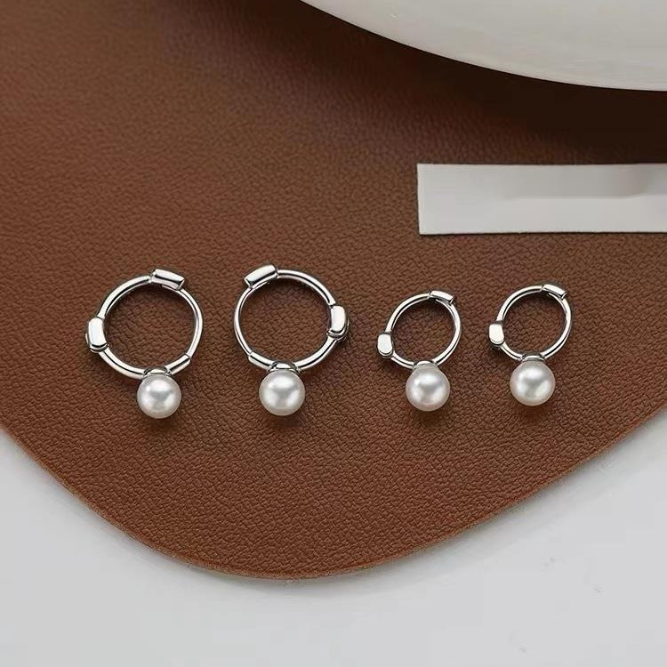 Pure sier needle pearl 2024 new for women with high-end feel, niche light earrings