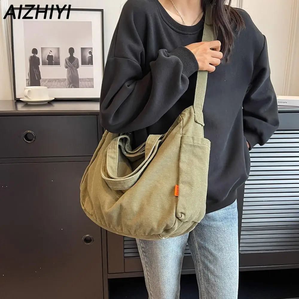 Womens casual messenger bag cross body fashionable womens shoulder soft large capacity handbag top wallet 241008