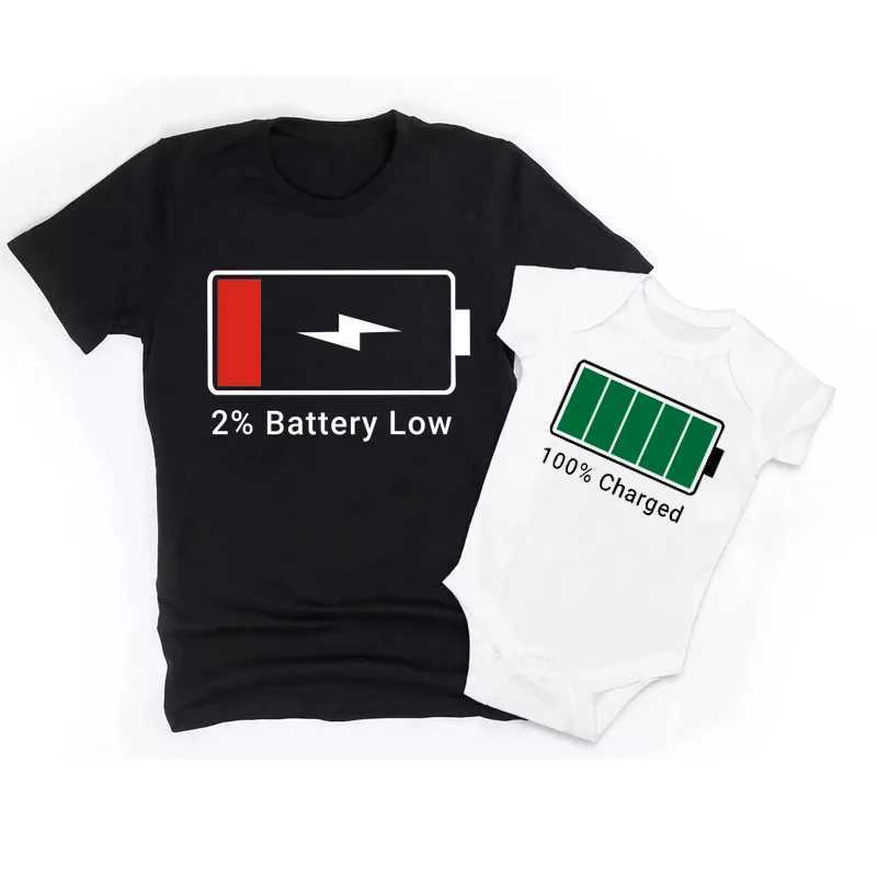 Funny Mommy and Me Matching Family Shirts Low Battery and Charged Battery Mother Daughter Daddy Son Toddler Shirts Baby BodysuitXJ241008