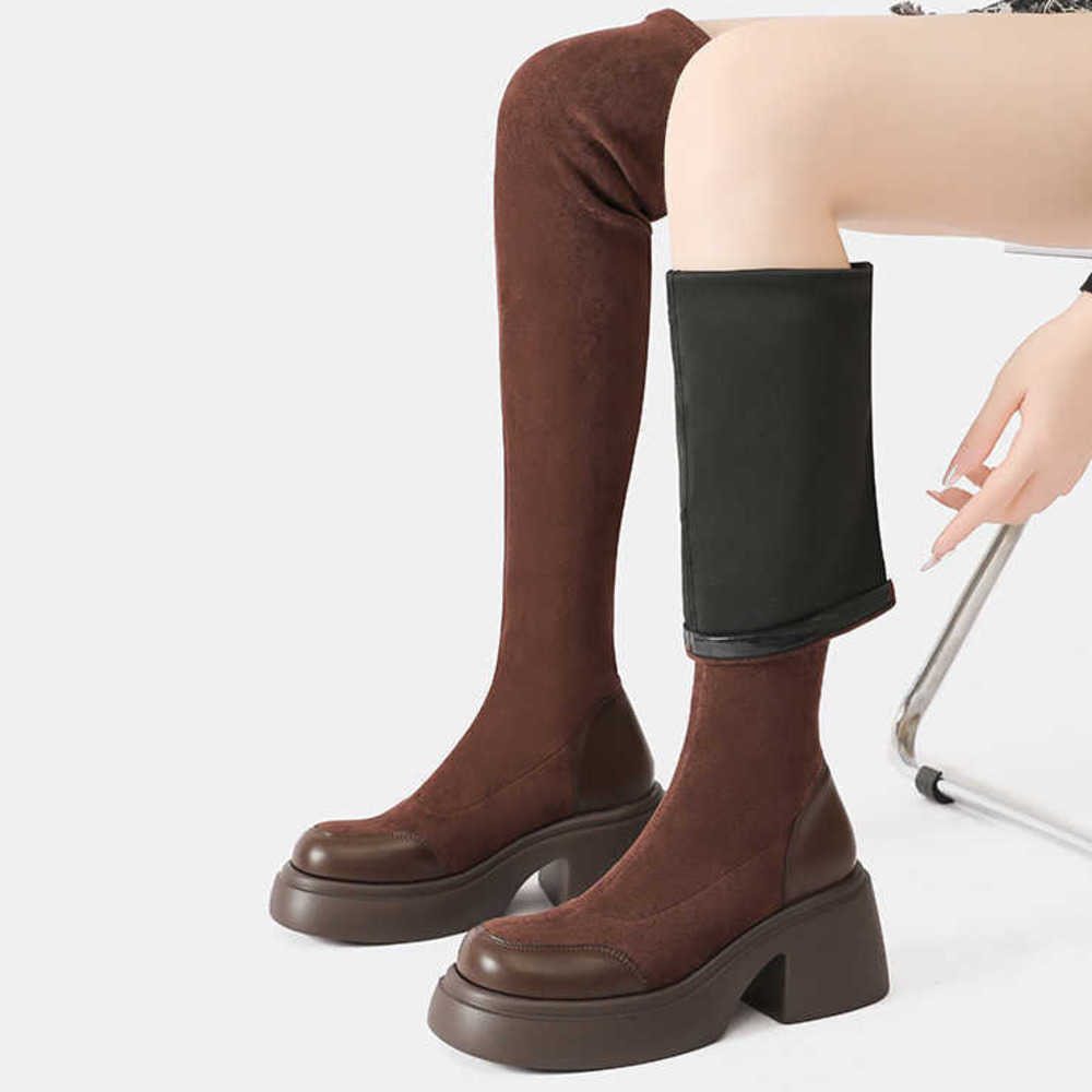Thick Soled Black Elastic Knee High Boots For Women Autumn Winter Girls Look Thin And Slim Legs Long Tall Stocking Boots 240826
