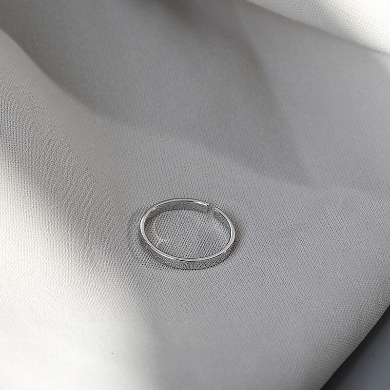 Silver Plated Plain Ring with Smooth Open Simple Design,Instagram Trendy Ring, Light Luxury, Fashionable, Cold and High end Style