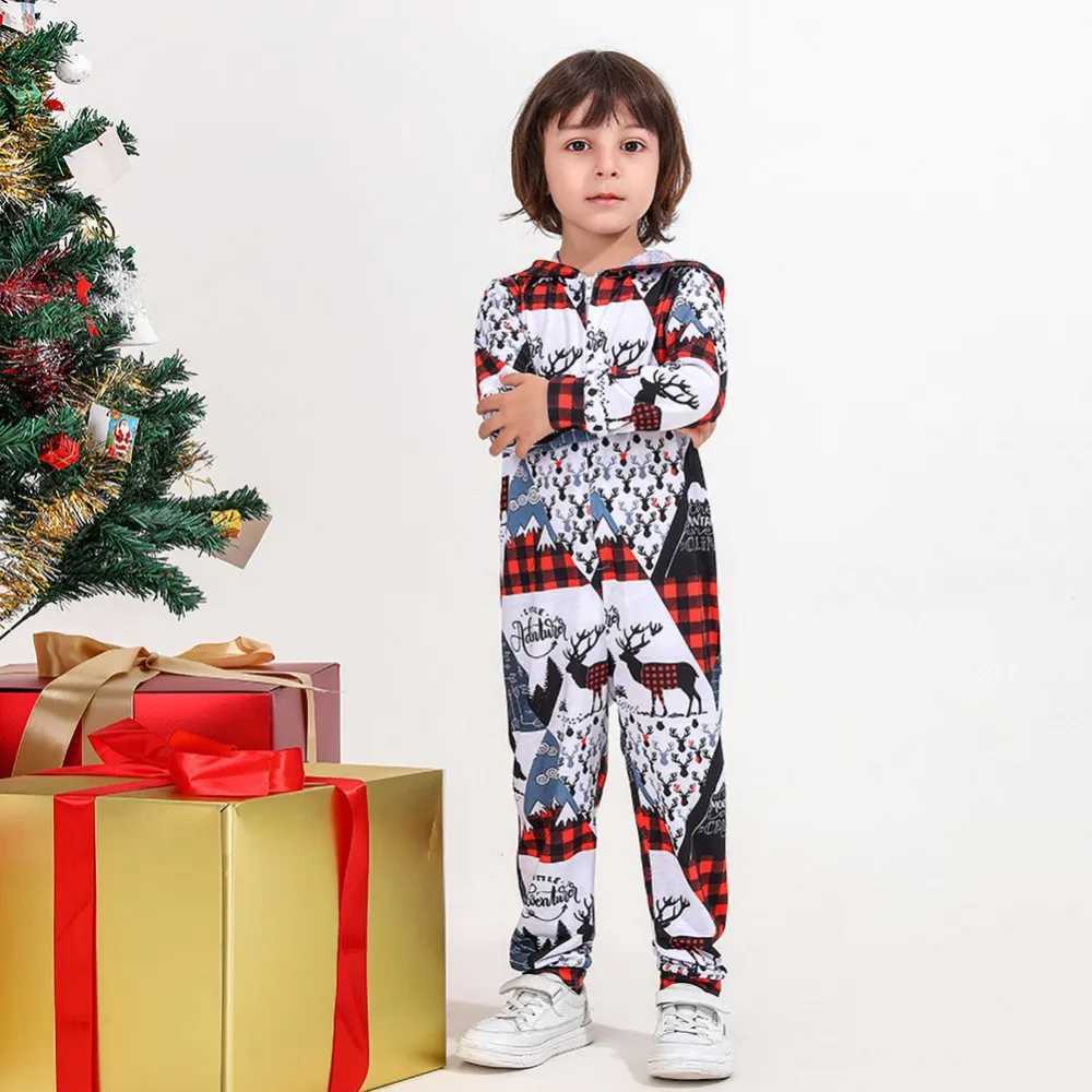 Christmas Family Matching Set Cartoon Elk Plain Pajamas Hoodies Adult and Childrens Family Pajamas Christmas Costume Set W241008