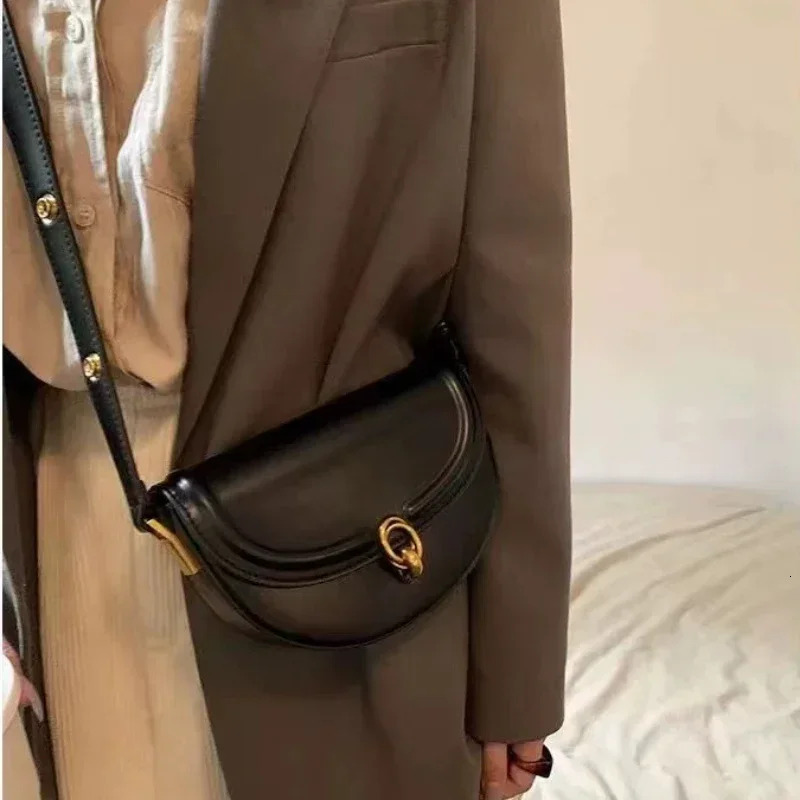Saddle Crossbody Bags For Women 2024 Trend Fashion PU Leather Small Shoulder Handbags And Purses Solid Vintage Bag