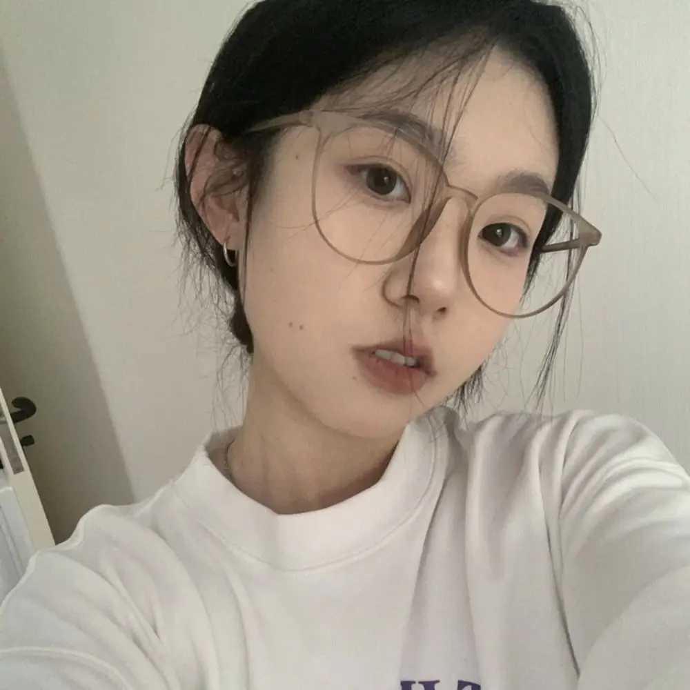 New Matte Reading Glasses Fashion Retro Anti Blue Light Glasses Big Round Frame Women Men Large Frame GlassesX241008