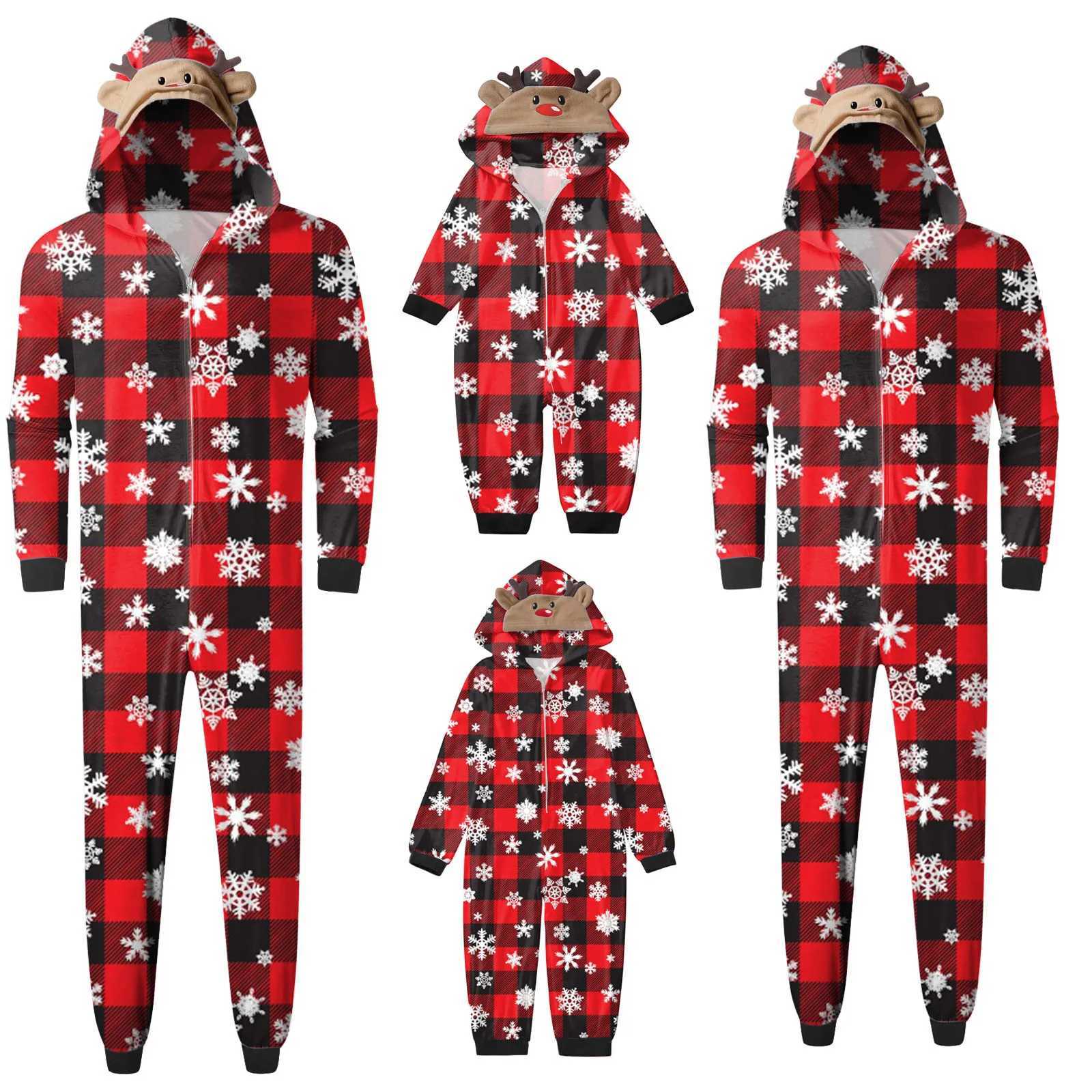 2023 Christmas Camel Printed Flannel Velvet Family Matching Set Adult Children Baby Hoodies Warm Thick Sleepwear W241008
