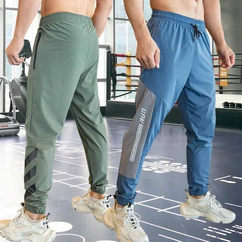 Gym Fitness Workout Sweatpants Running Athletic Apparel Outdoor Training Sports Trousers Elastic Waist Zipper Pockets Long PantsX241008