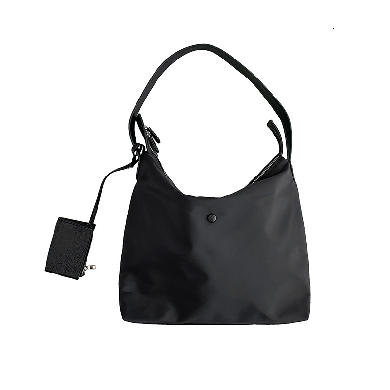 Korean casual nylon shoulder women's large capacity commuting bag, solid color versatile splicing waterproof tote bag