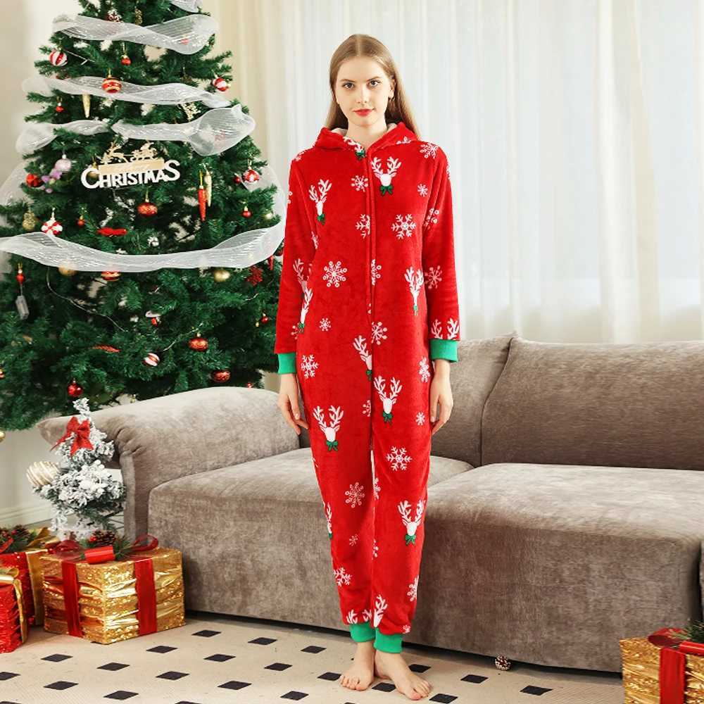 2024 Winter Flannel Pajamas Family Red Cartoon Printing Christmas Match Set Warm Soft Zipper Hoodie Christmas Appearance Pjs W241008