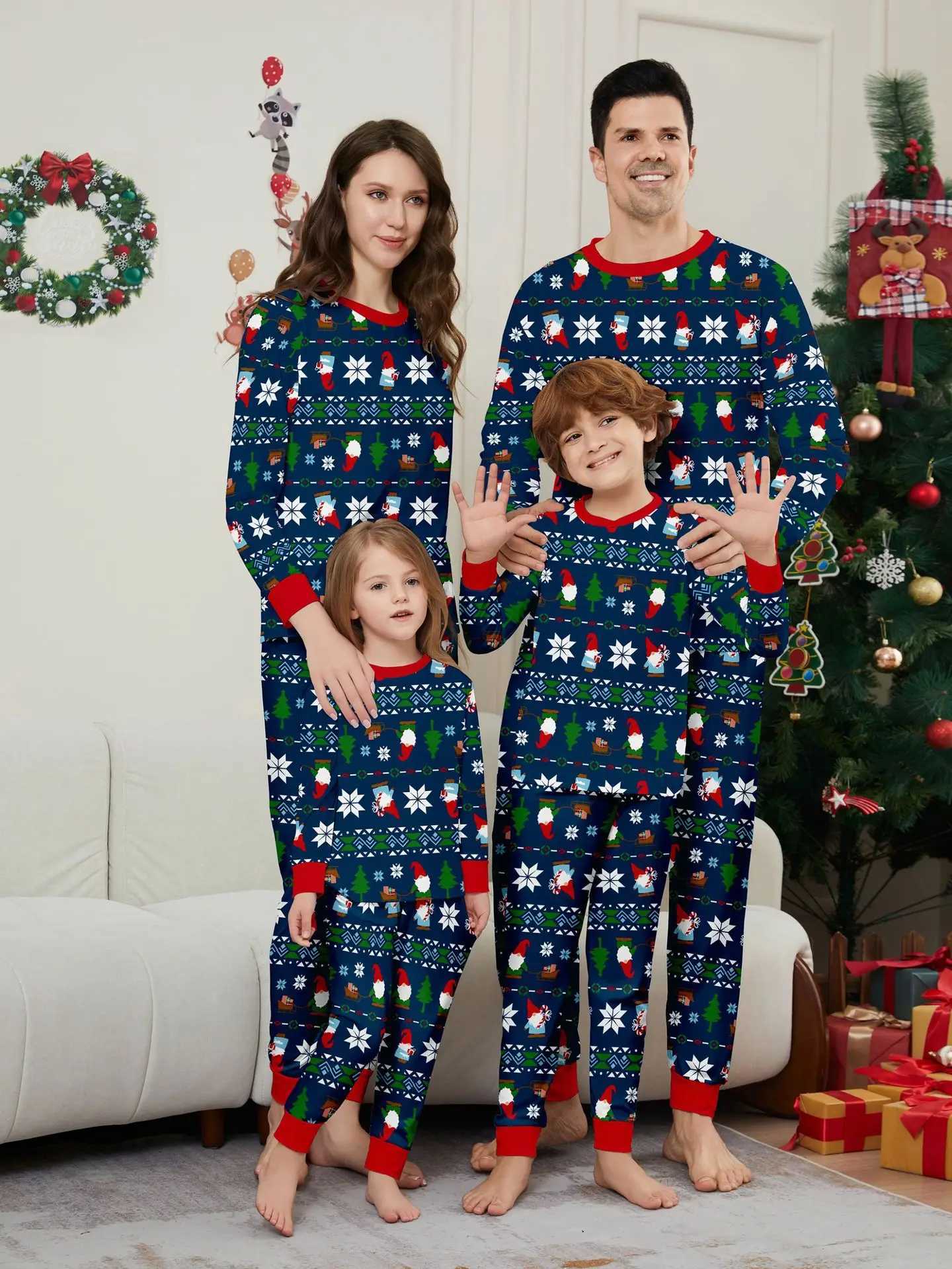 2025 New Years clothing cartoon full print Christmas family pajamas casual loose 2-piece set parent-child matching set W241008