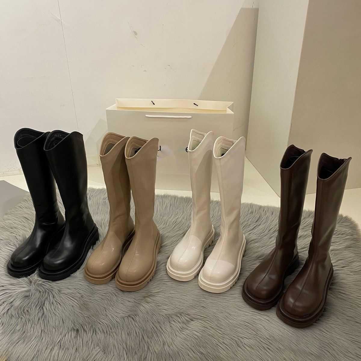 Over The Knee Long Martin Boots For Women In The Autumn Fashion Boots Thick Soled Slim Flat Fashion High Knight Boots Trend 240826