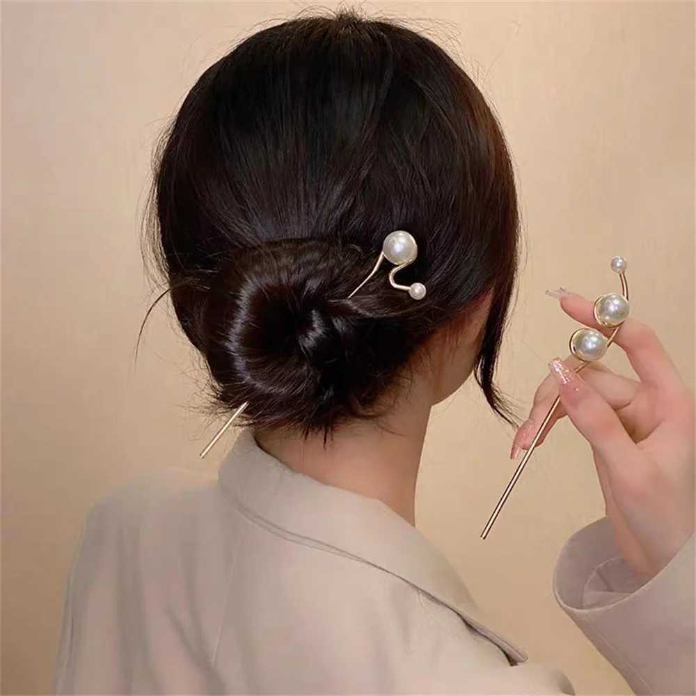 Luxury imitation pearl winding retro conical hair clip womens hair clip with needle wearing wedding headwear wholesale W241007