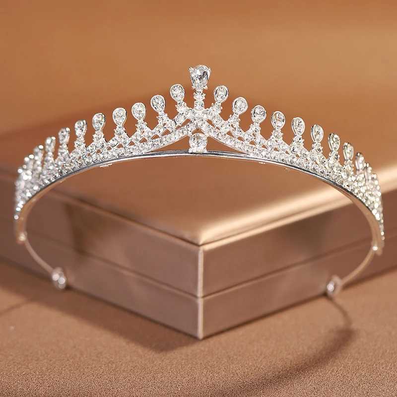 Itacazzo Bridal Headwear Silver Womens Classic Wedding Dress Crown Girl Birthday Tiaras W241007