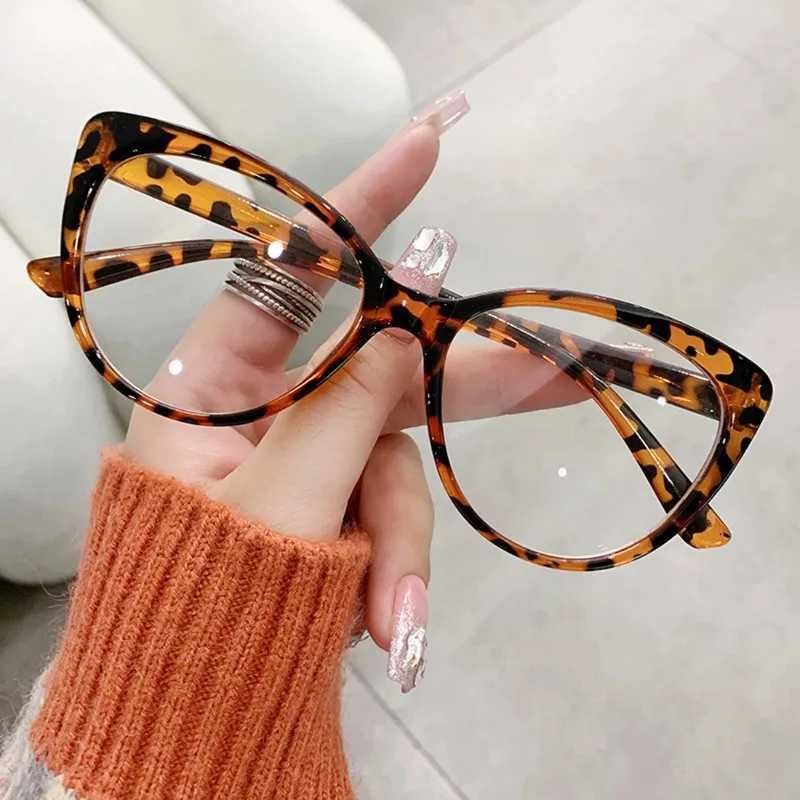 Glasses Women Retro Anti-Blue Light Cat Eye Frame Glasses Vintage Computer Eye Production Eyeglasses Classic Plain SpectaclesX241008