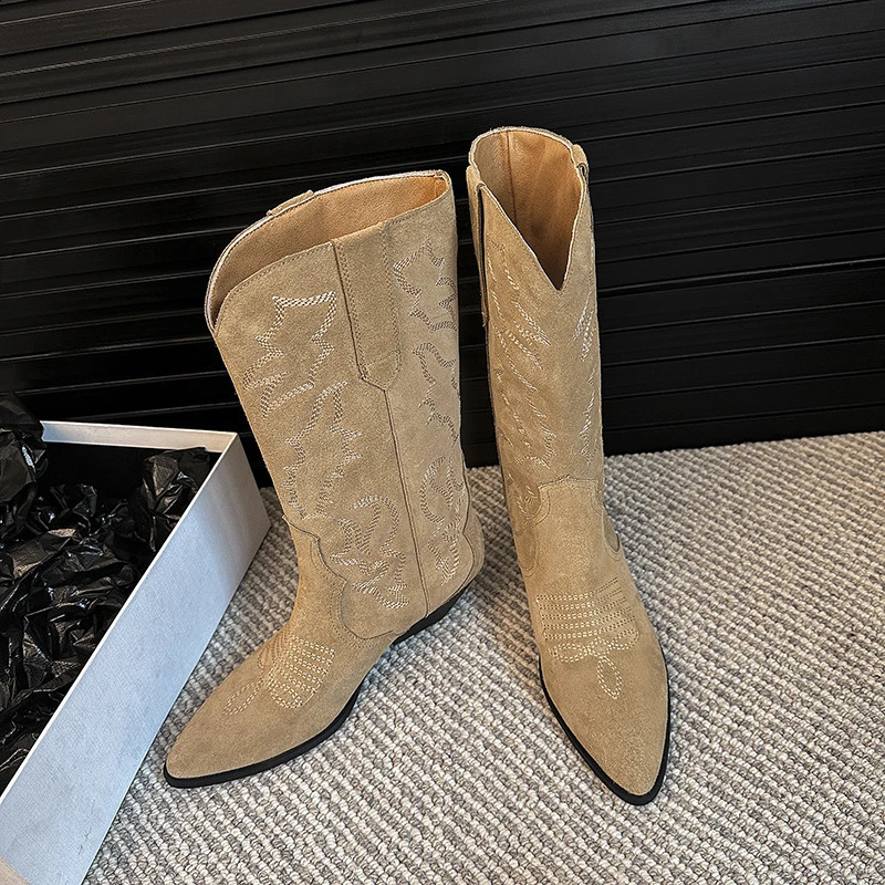 Wedge heel ankle boots womens winter classic Chelsea boots womens cowhide toe denim Western style boots embroidered shoes 241007