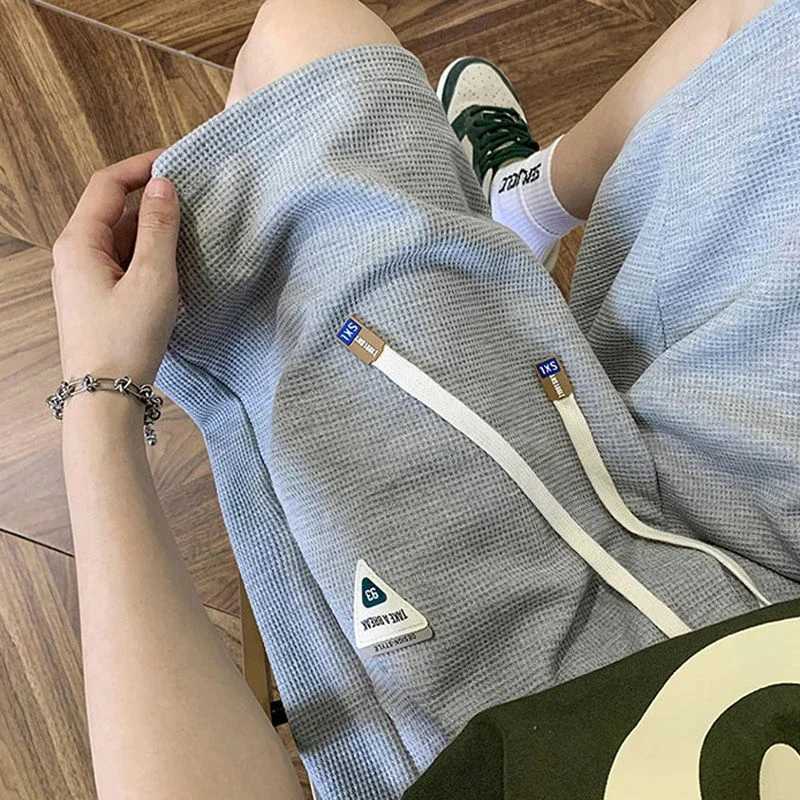 Mens shorts loose Bermuda mens shorts floral pants loose beach Korean style popular casual novelsW240713