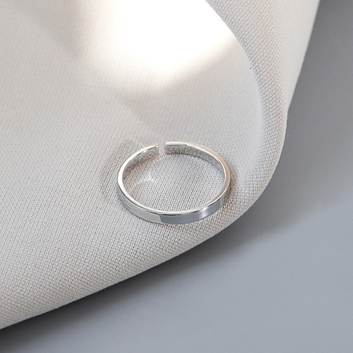 Silver Plated Plain Ring with Smooth Open Simple Design,Instagram Trendy Ring, Light Luxury, Fashionable, Cold and High end Style
