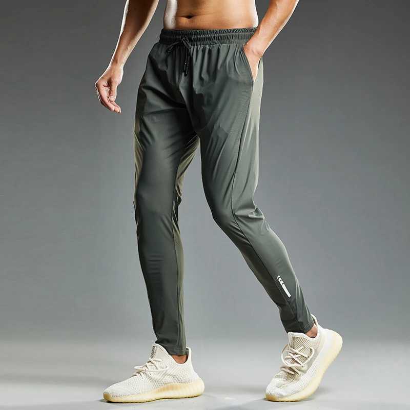 Summer Thin Mens Jogging Sweatpants Elastic Shrink Leg Casual Outdoor Training Fitness Sport Pants Running Trousers Mens PantsX241008
