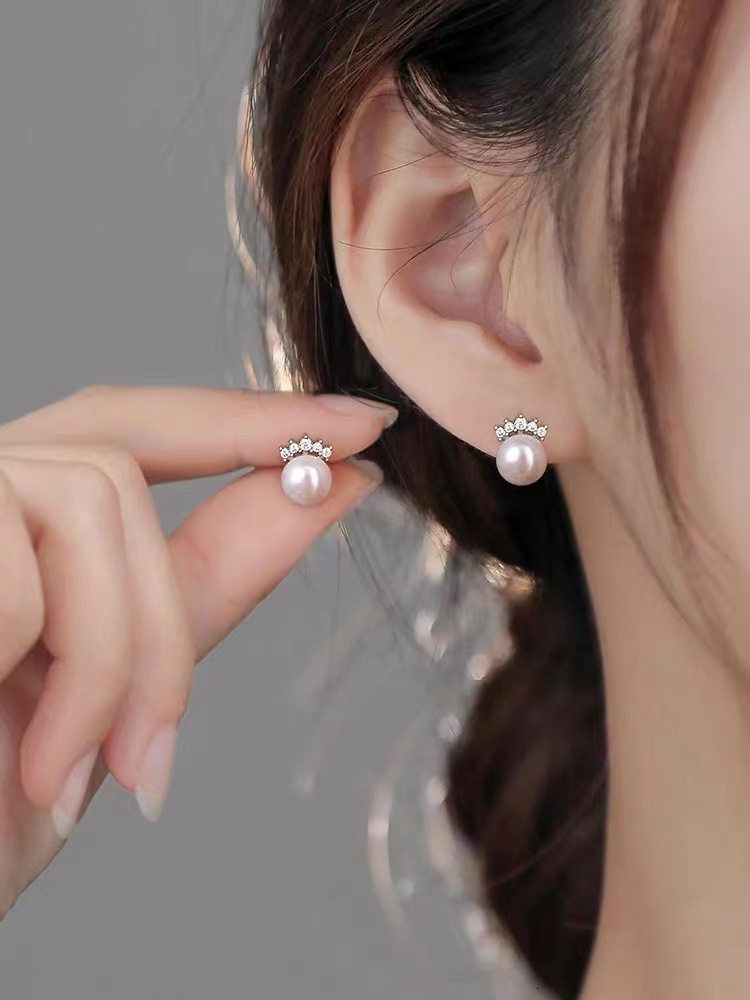 New 2024 pure sier pearl earrings, niche, light , high-end women's earrings