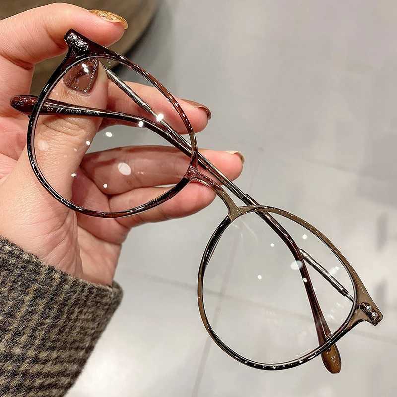 Retro Anti Blue Light Glasses Women Men Round Frame Computer Reading Eyewear Vintage Oversized Optical Spectacle EyeglassX241008