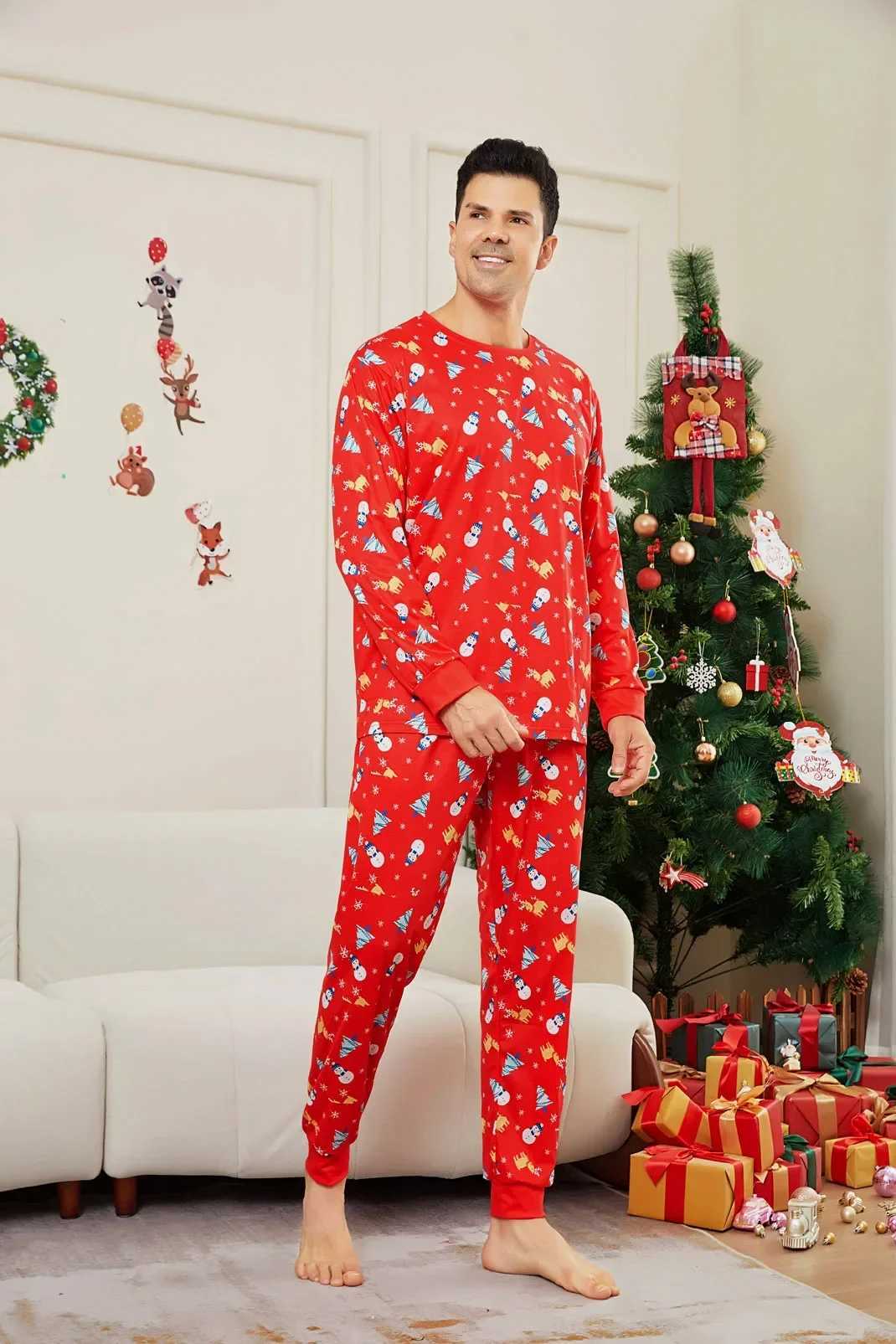 2024 Newcomers Mother Father Child Matching Clothing Full Set Printed Christmas Pajama Set Cute Soft Pajama Family Appearance W241008