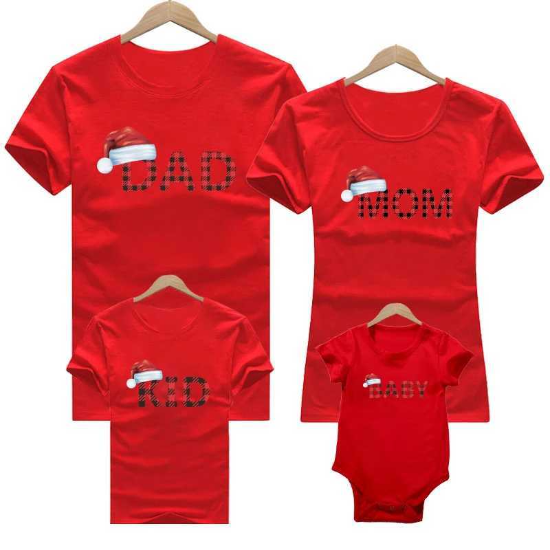 Red Winter Cotton 2023 New Year Fashion Family Matching Clothing Family Appearance Mom T-shirt Mother Childrens Top W241008
