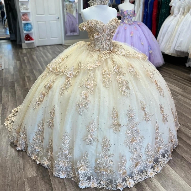 Light Champagne Shiny Quinceanera Dresses Off Shoulder Corset Ball Gown Applique Lace Beads Tull Sweet 16 Dress Vestidos De 15 Anos
